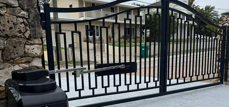 Swing Gate Opener with Keypad Mokena