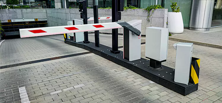 Custom Gate Design & Integration Mokena